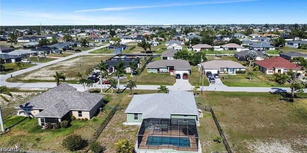 2152 Nw 22nd Place - Photo 4