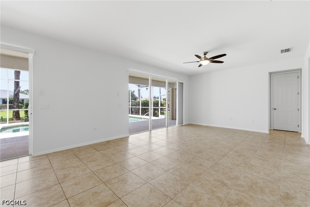 2639 Bellingham Court - Photo 15
