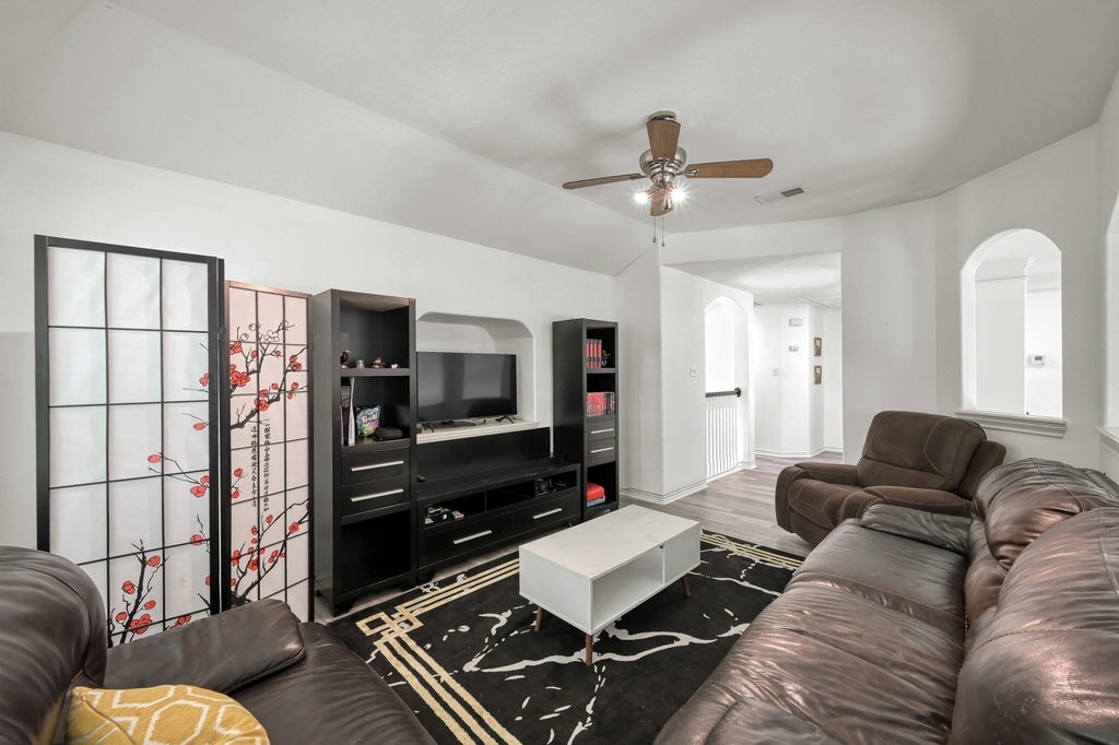 3215 Canterbury Lane - Photo 28