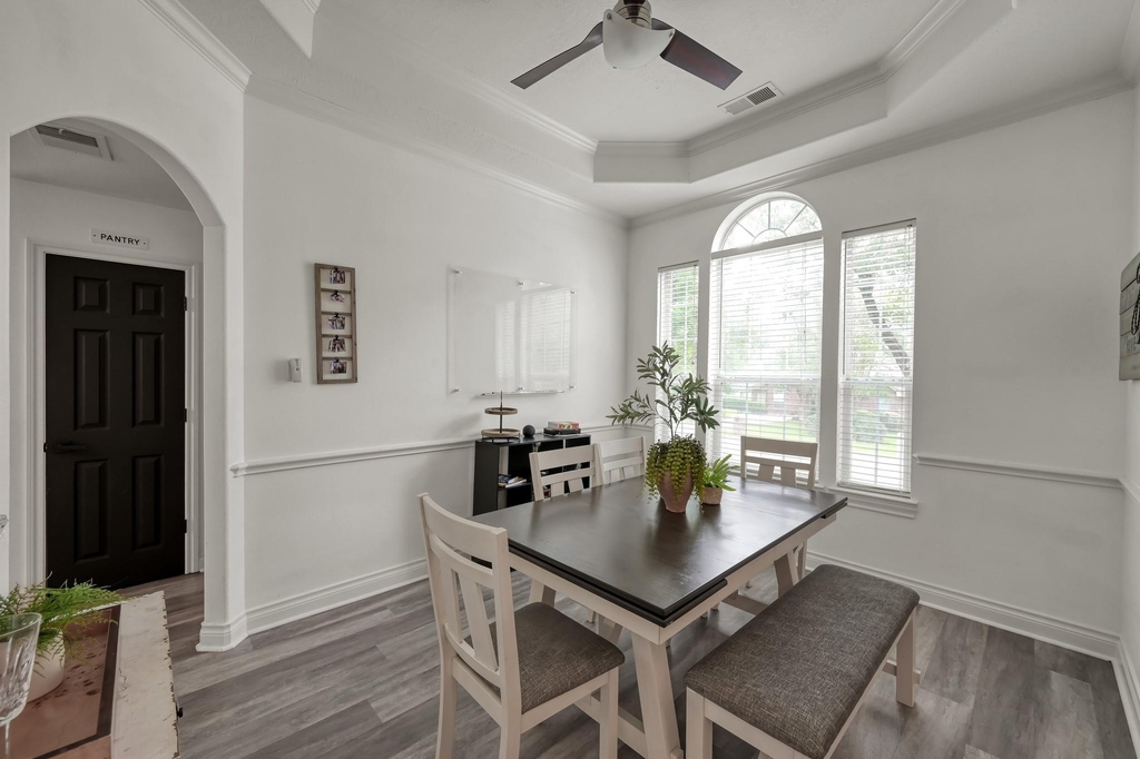 3215 Canterbury Lane - Photo 22