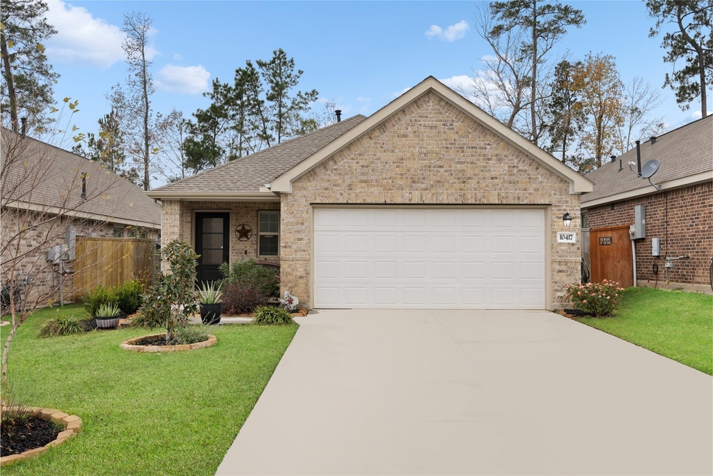 10417 Pineland Drive - Photo 1