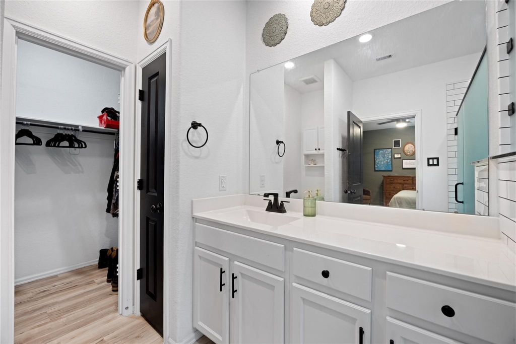 10417 Pineland Drive - Photo 13
