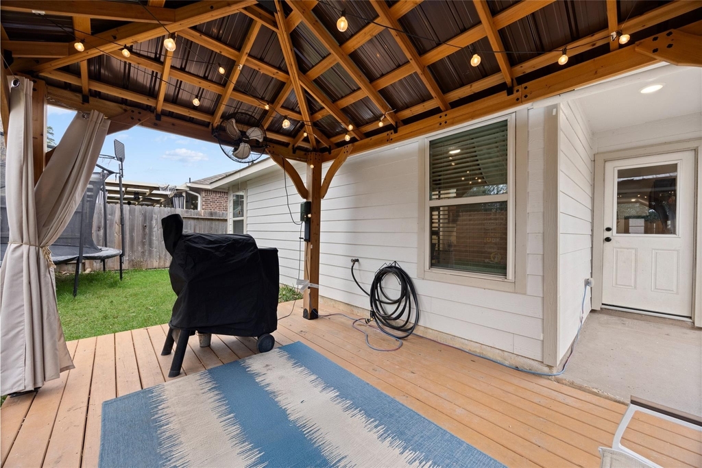 10417 Pineland Drive - Photo 23