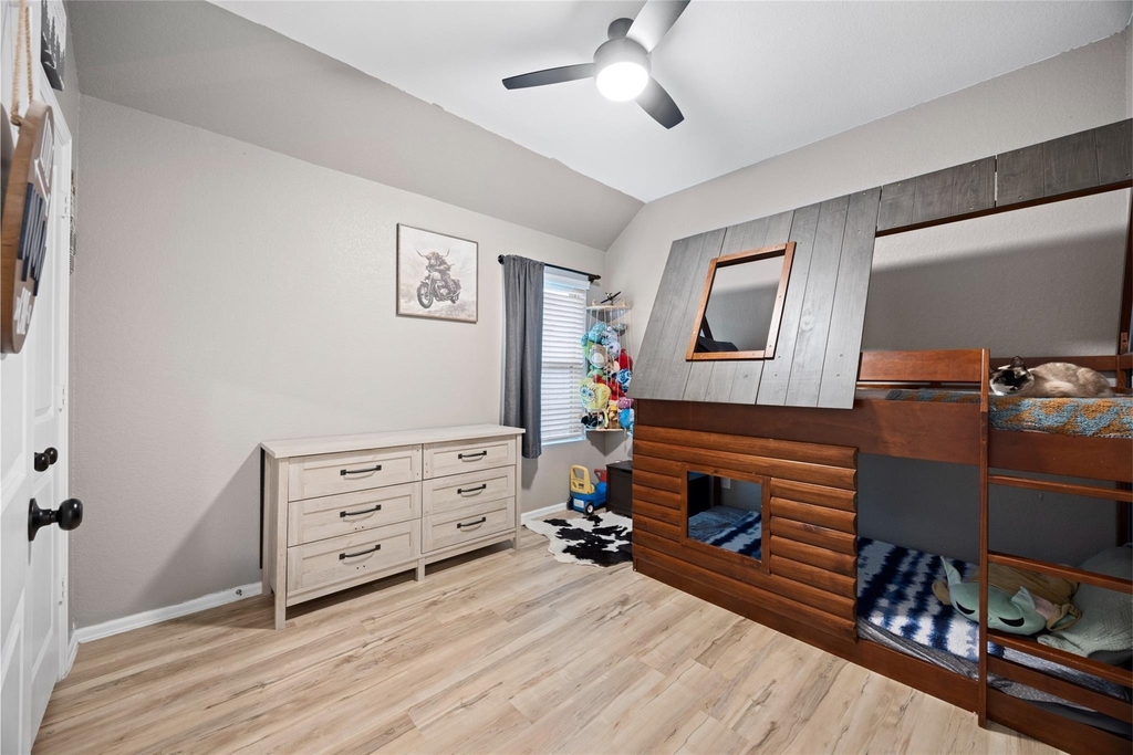 10417 Pineland Drive - Photo 21