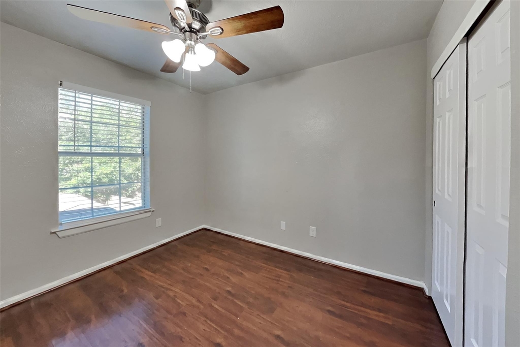 7619 Almond Springs Drive - Photo 14
