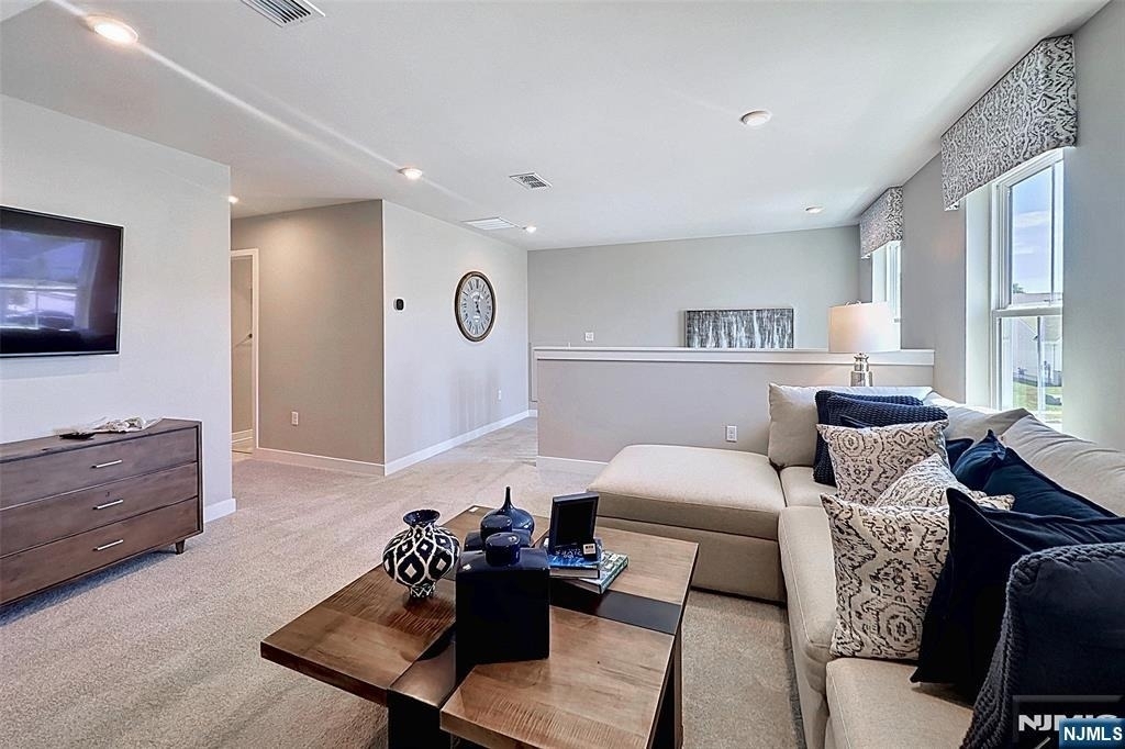 2 Redwood - Photo 19