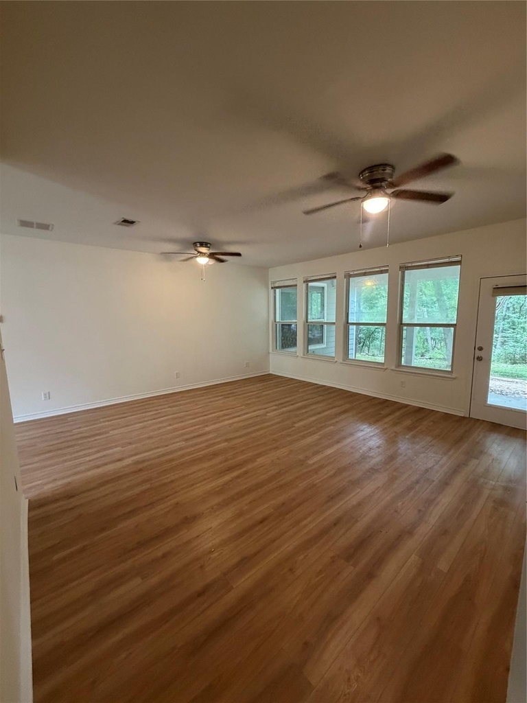 11 Lords Circle - Photo 4