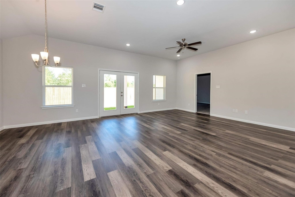 1683 County Road 3556 - Photo 3