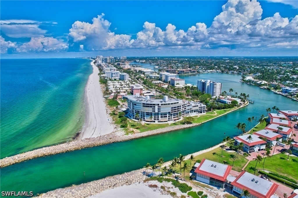 2357 Gulf Shore Boulevard N - Photo 33