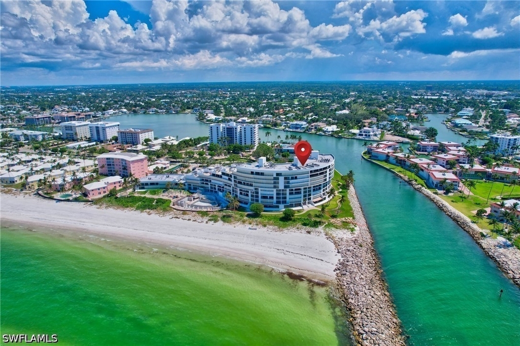 2357 Gulf Shore Boulevard N - Photo 32