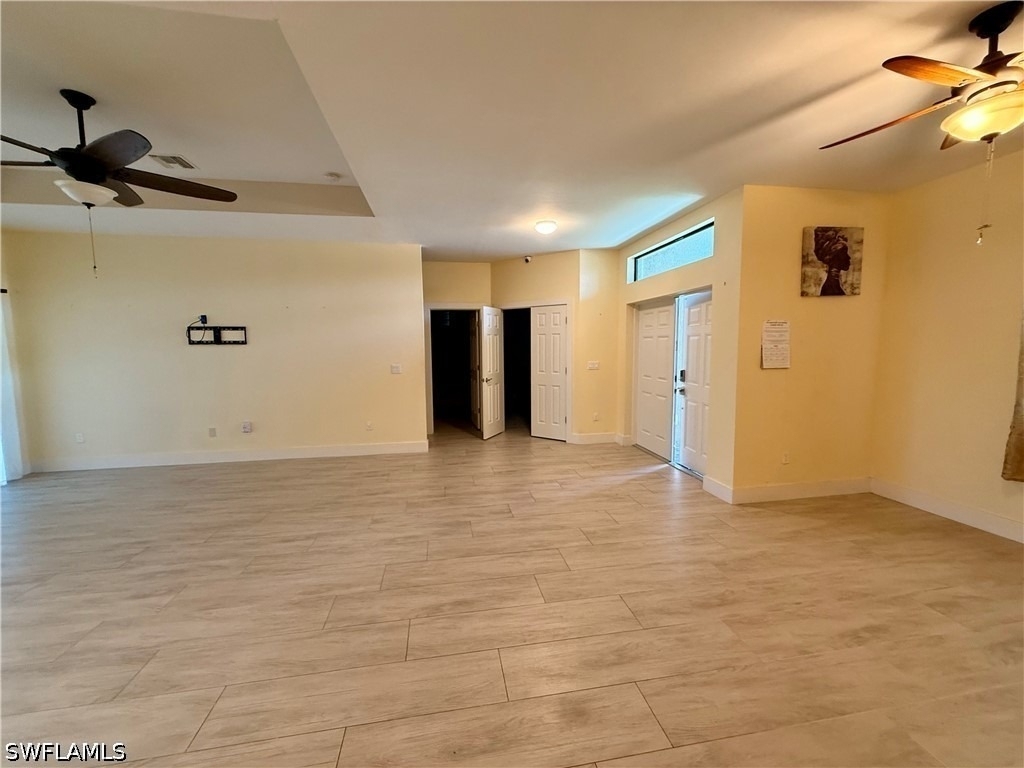 5560 Belrose Street - Photo 20