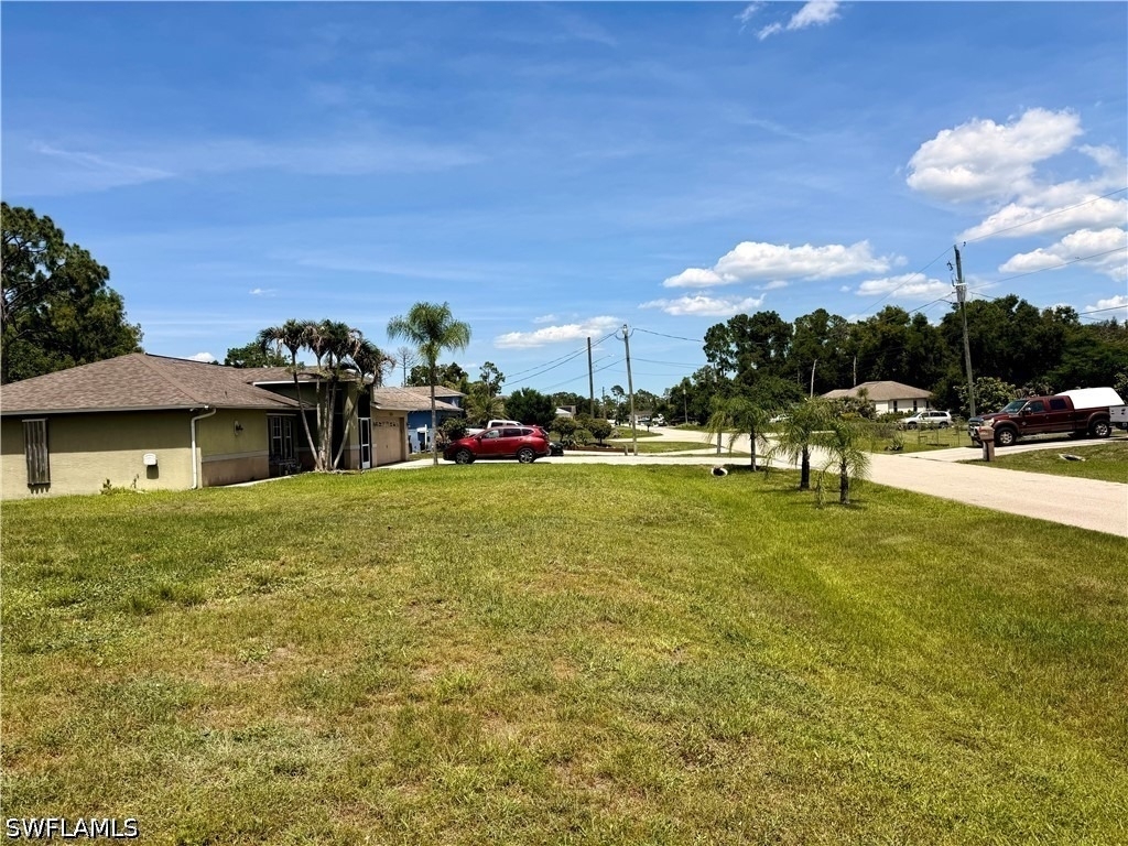 5560 Belrose Street - Photo 8