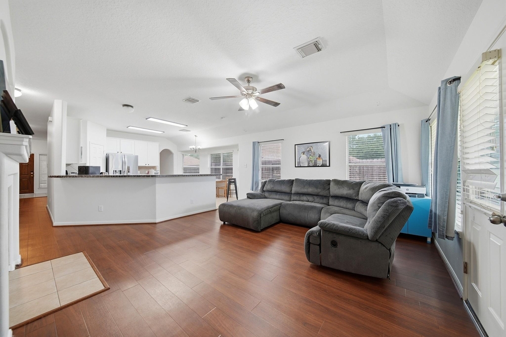 321 Preston Lane - Photo 15