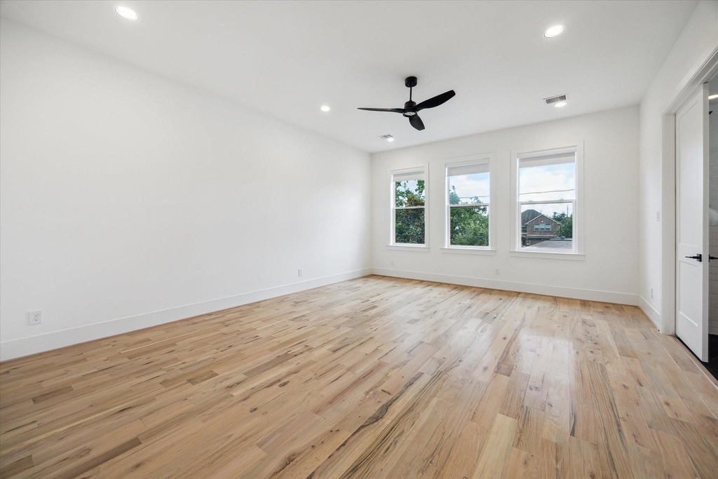 1419 Candlelight Lane - Photo 16