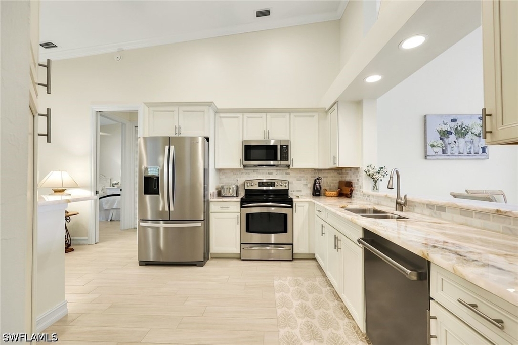 800 Breakaway Lane - Photo 8