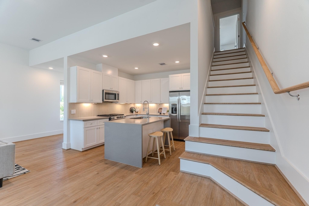 7613 Victory Reserve Street - Photo 26