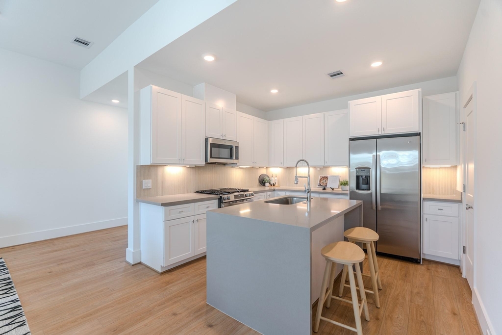 7613 Victory Reserve Street - Photo 30