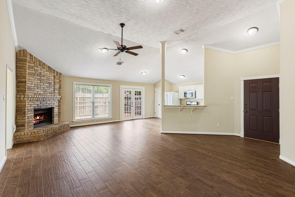 21435 Deerhaven Drive - Photo 0
