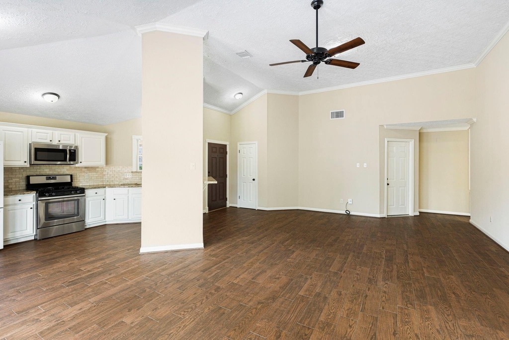 21435 Deerhaven Drive - Photo 6