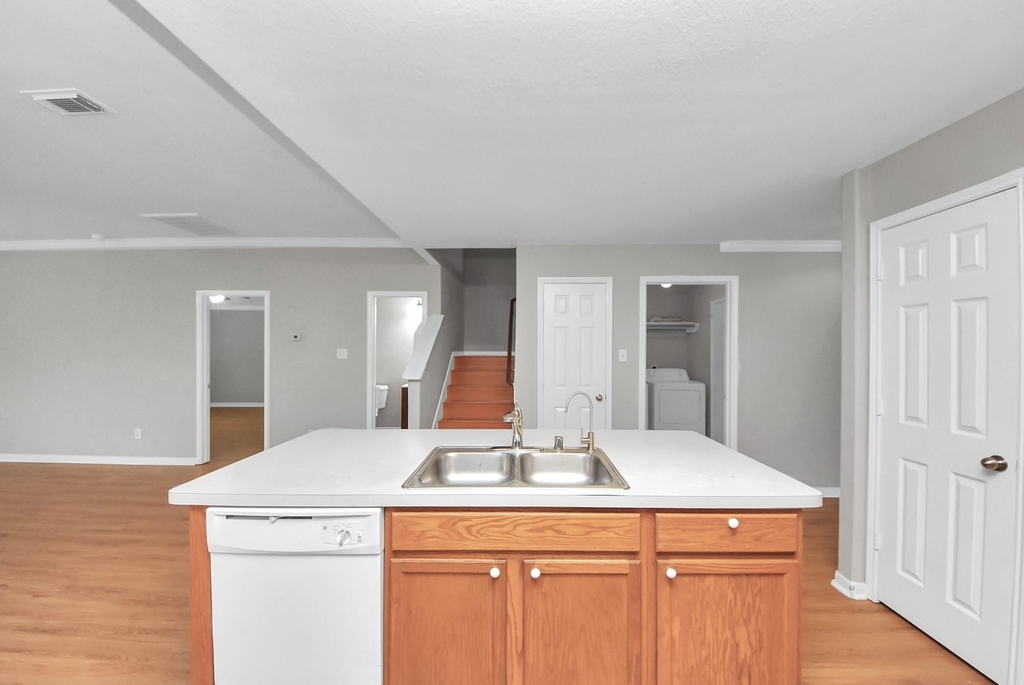 26526 Marble Point Lane - Photo 9