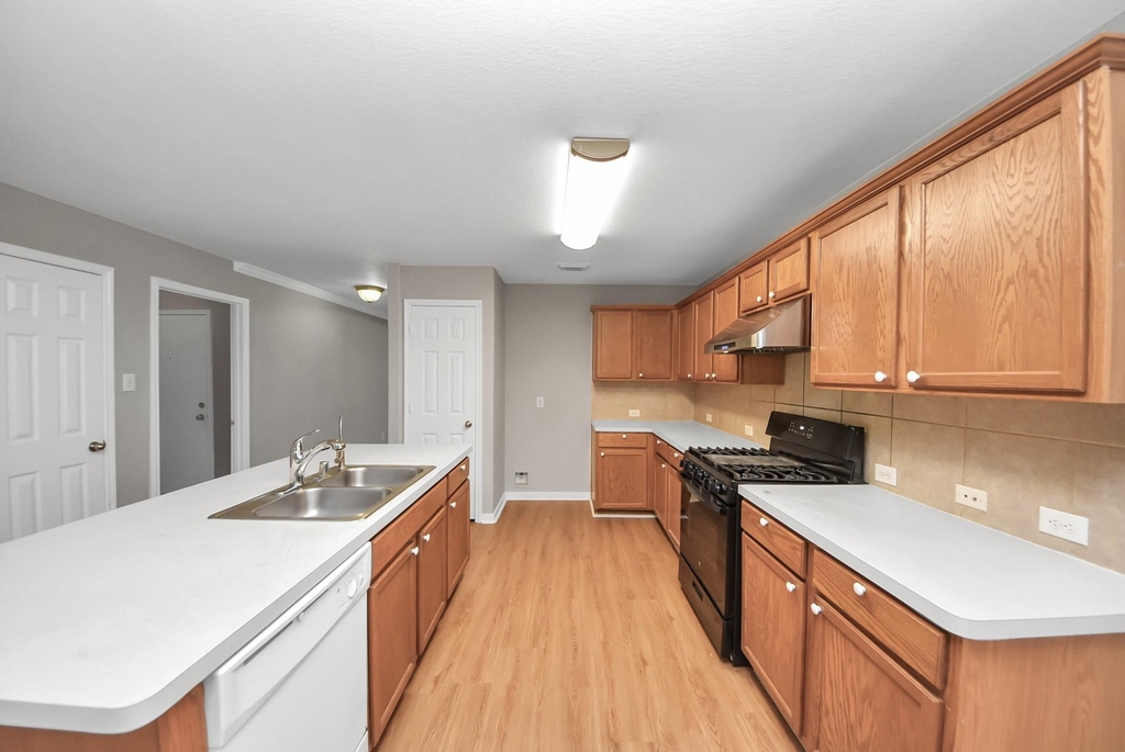 26526 Marble Point Lane - Photo 12