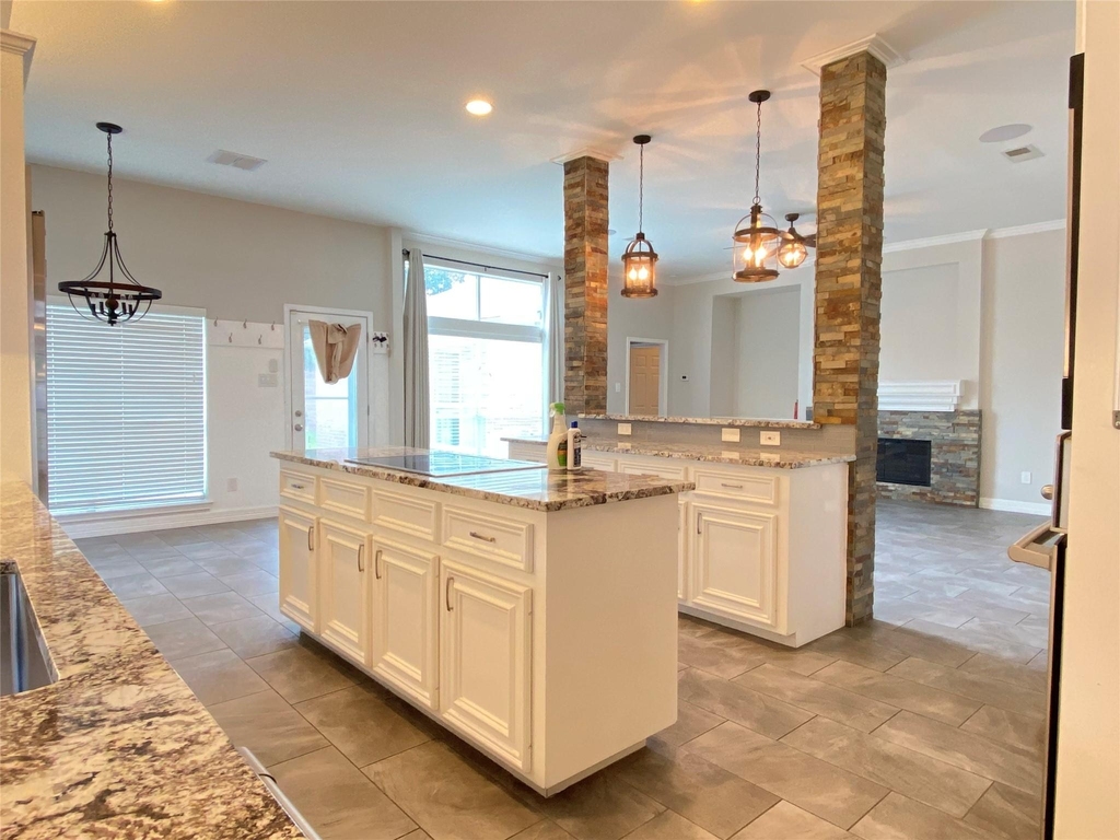 2222 Alberton Lane - Photo 2