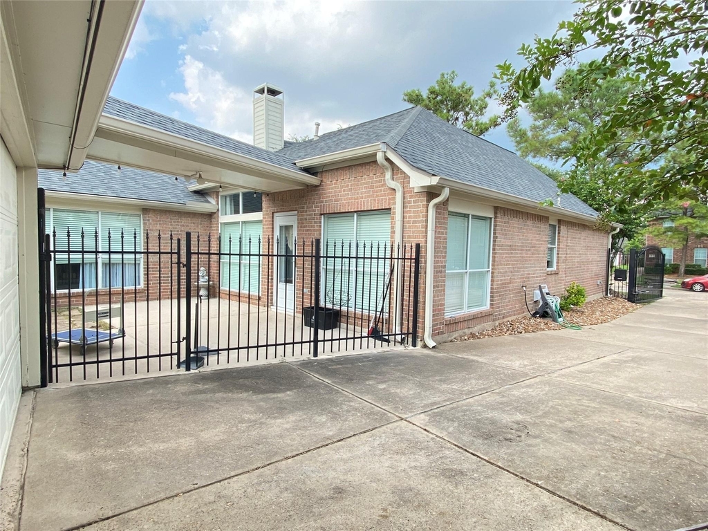 2222 Alberton Lane - Photo 26