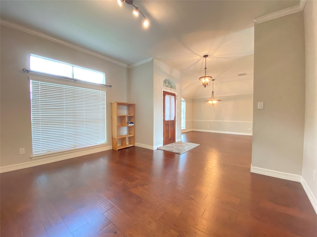 2222 Alberton Lane - Photo 8
