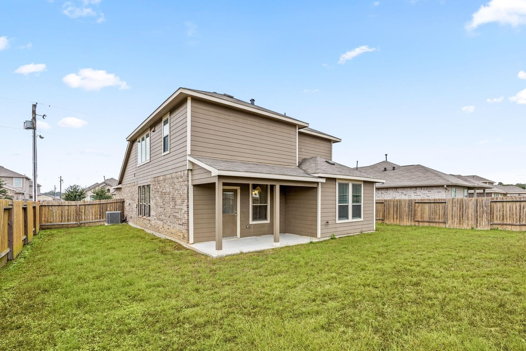 15837 Roberto Clemente Court - Photo 47