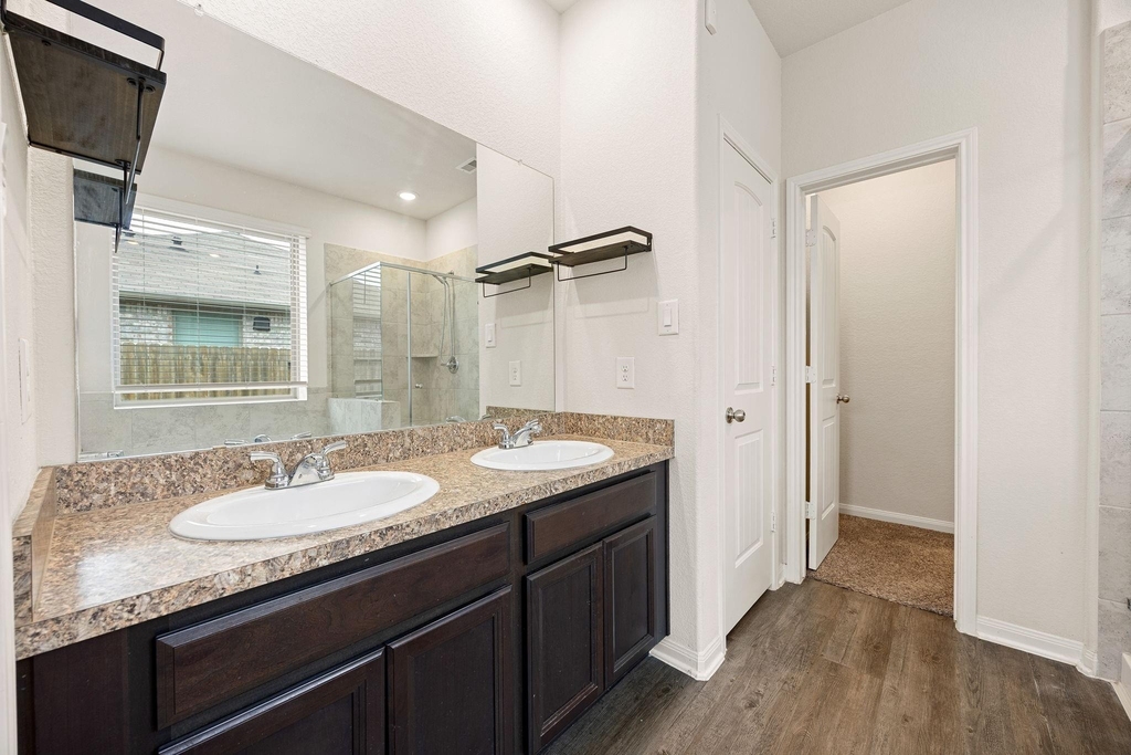 15837 Roberto Clemente Court - Photo 24