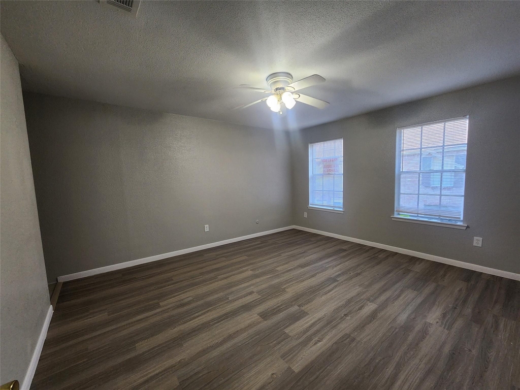 4034 Belle Park Drive - Photo 13