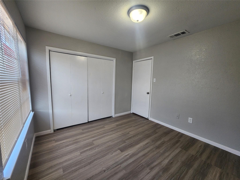 4034 Belle Park Drive - Photo 16