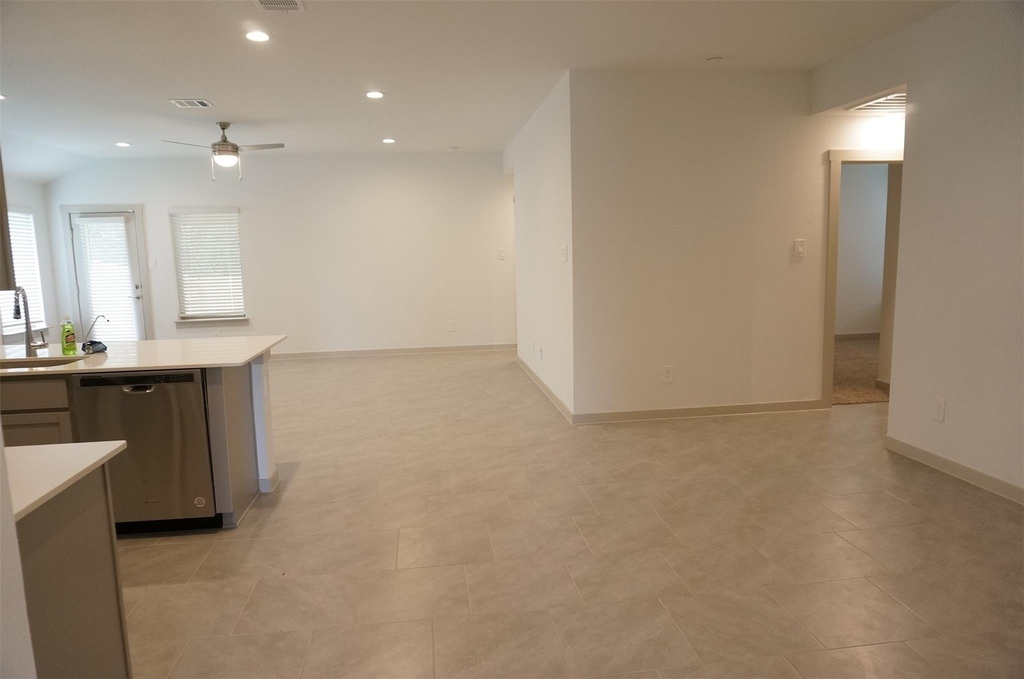 3966 Canyon Shore Lane - Photo 8