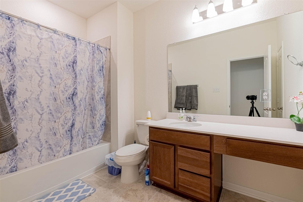 2114 Damasi Ln - Photo 30