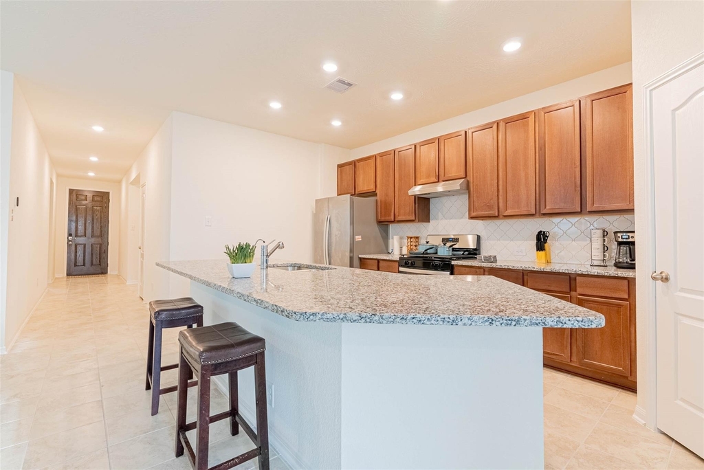2114 Damasi Ln - Photo 9