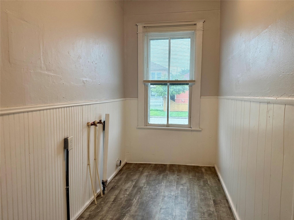 1924 26th Street - Photo 27