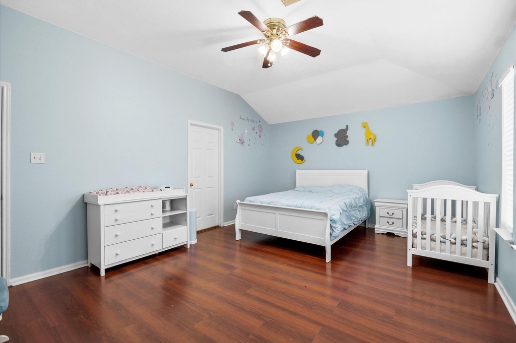 13723 Anwar Drive - Photo 15