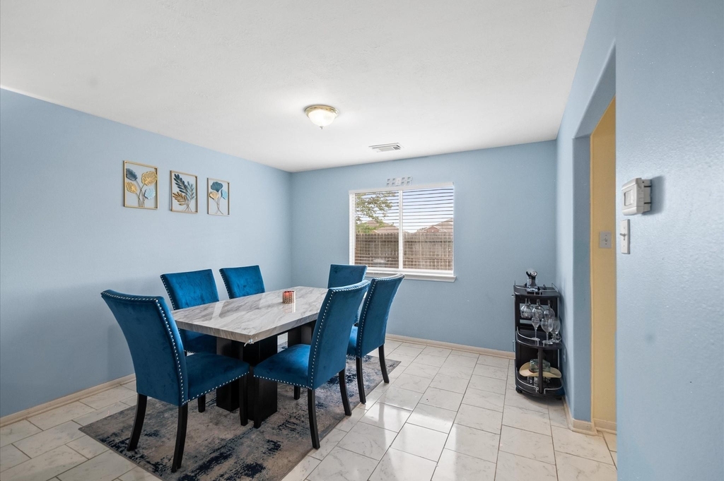 13723 Anwar Drive - Photo 7