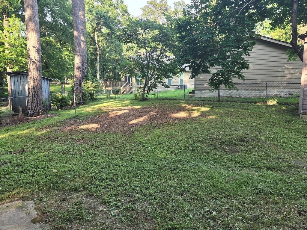 6005 Beech Drive - Photo 3