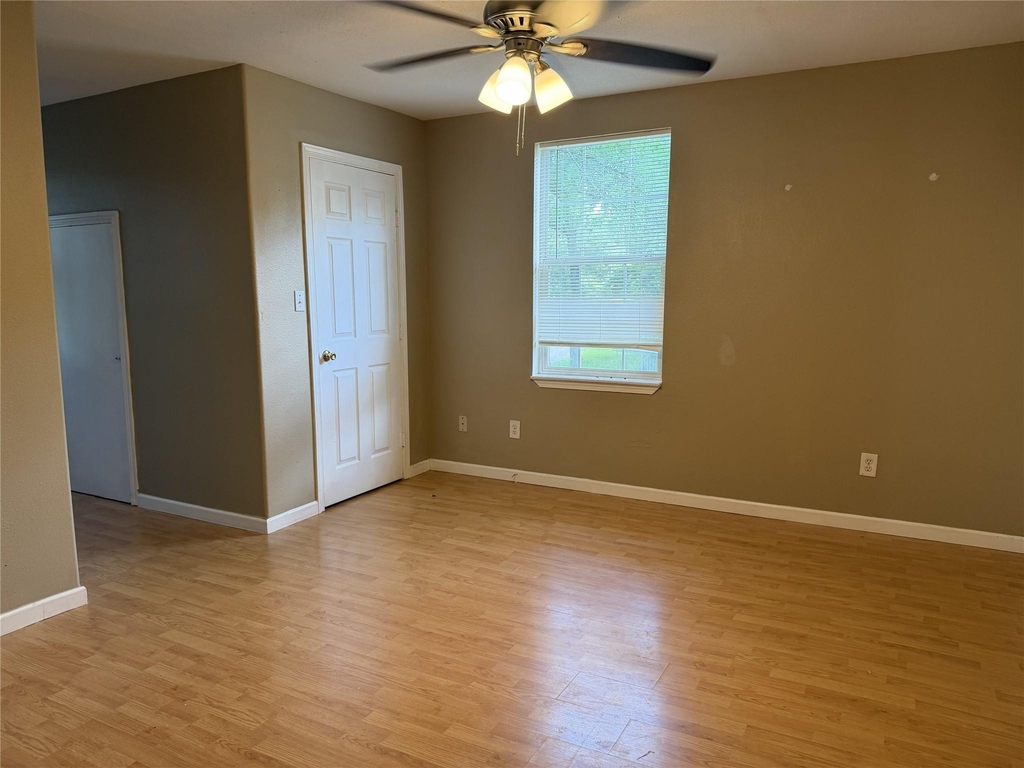 6005 Beech Drive - Photo 14