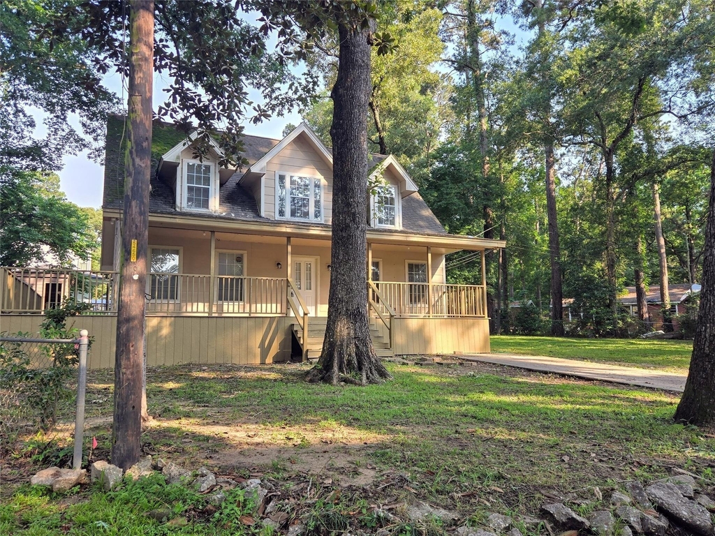 6005 Beech Drive - Photo 1