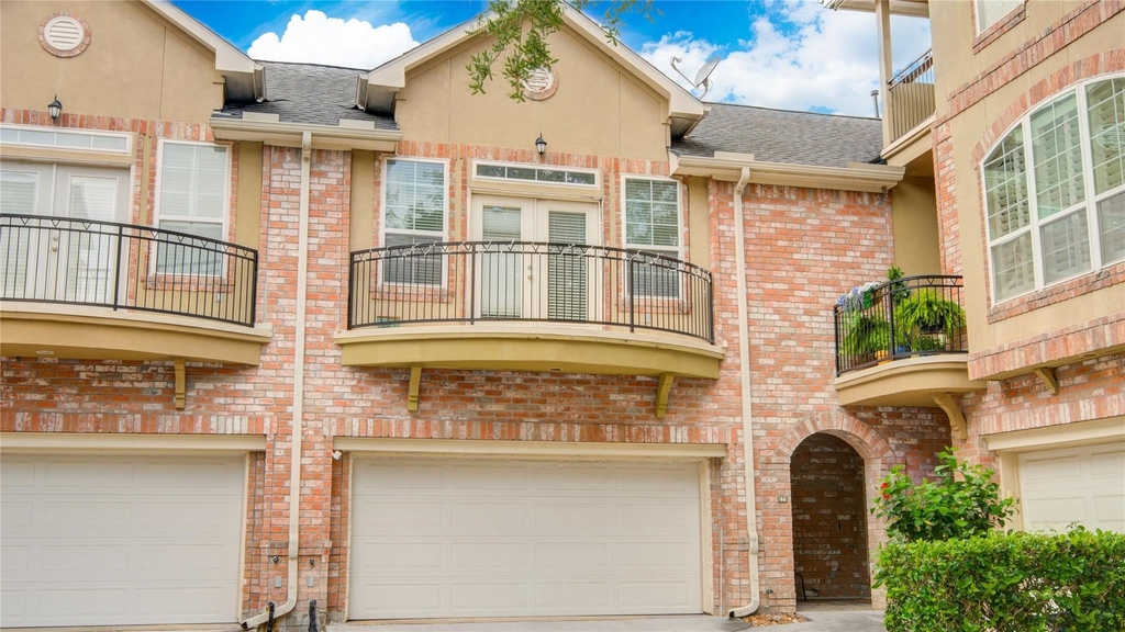 44 Versante Court - Photo 0