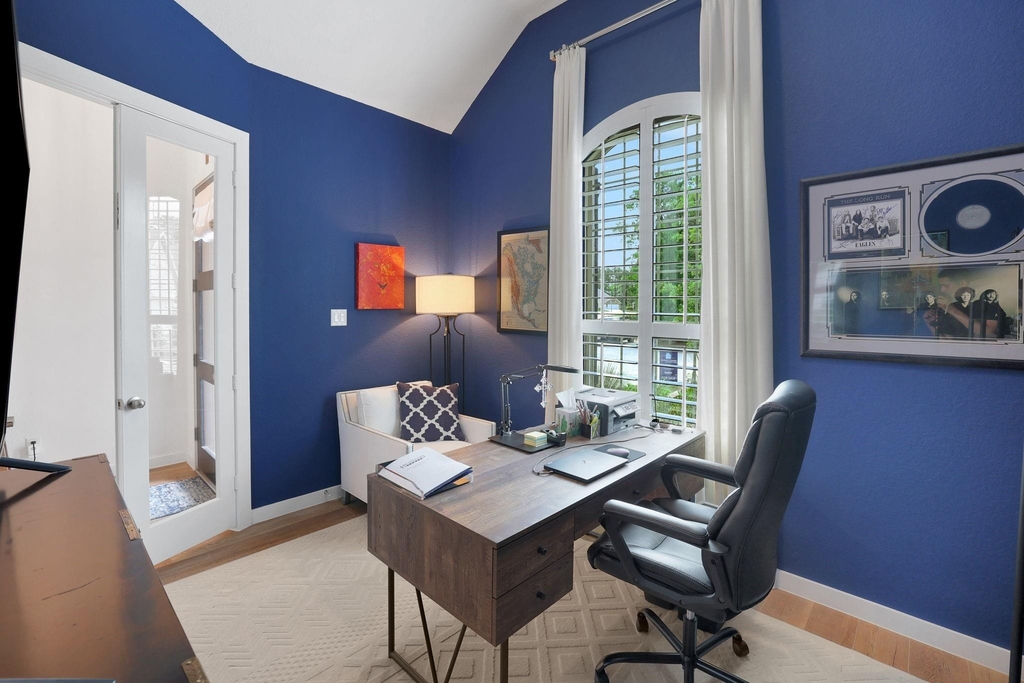 17710 Fernweh Court - Photo 4