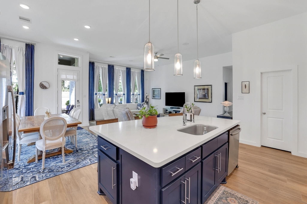17710 Fernweh Court - Photo 8