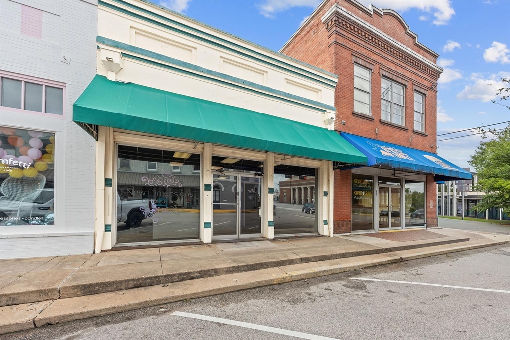 221 E Main Street - Photo 1