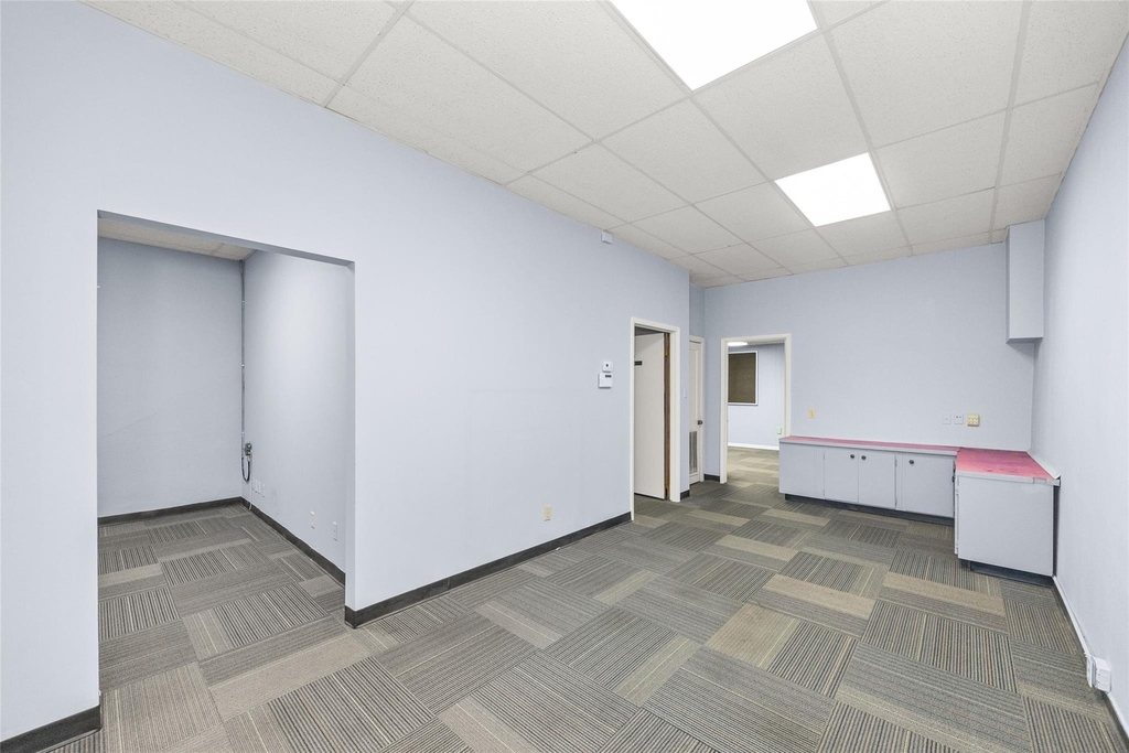 221 E Main Street - Photo 9