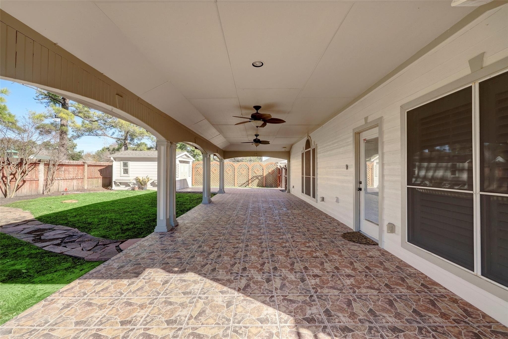 8903 Aberdeen Park Drive - Photo 16