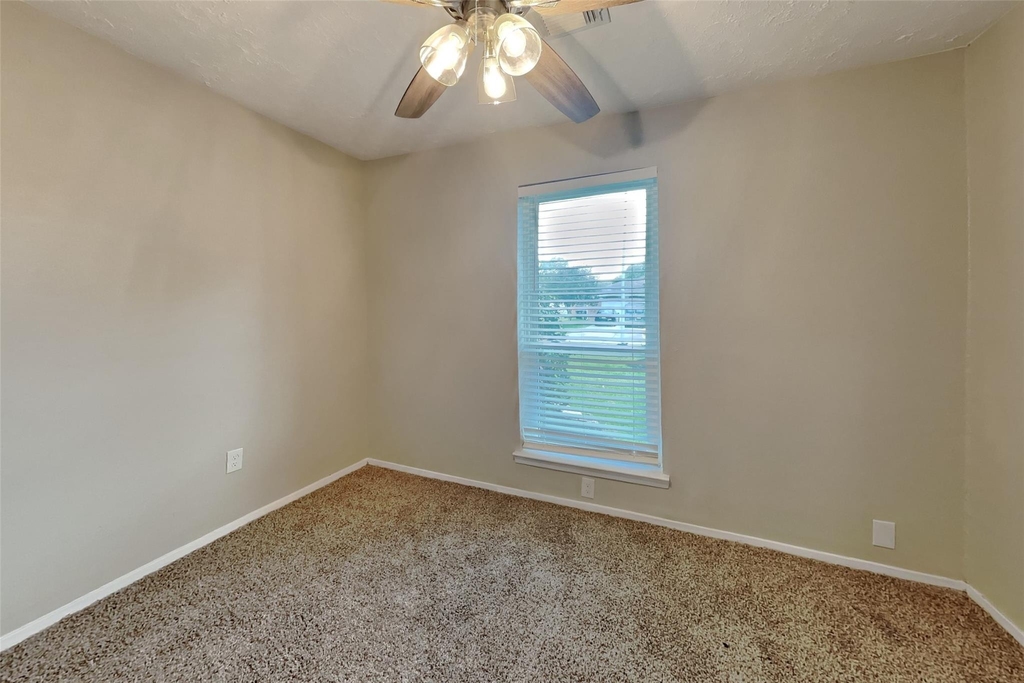 10107 King Ranch Lane - Photo 11