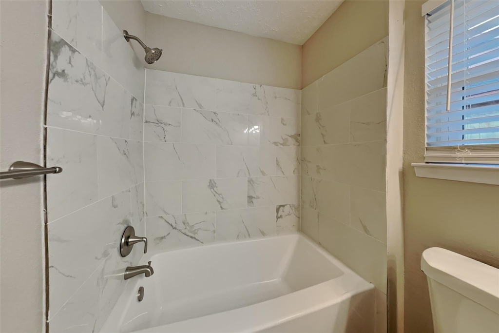 10107 King Ranch Lane - Photo 15