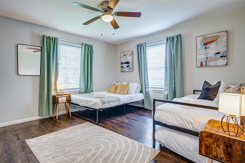 4440 Castor Street - Photo 13